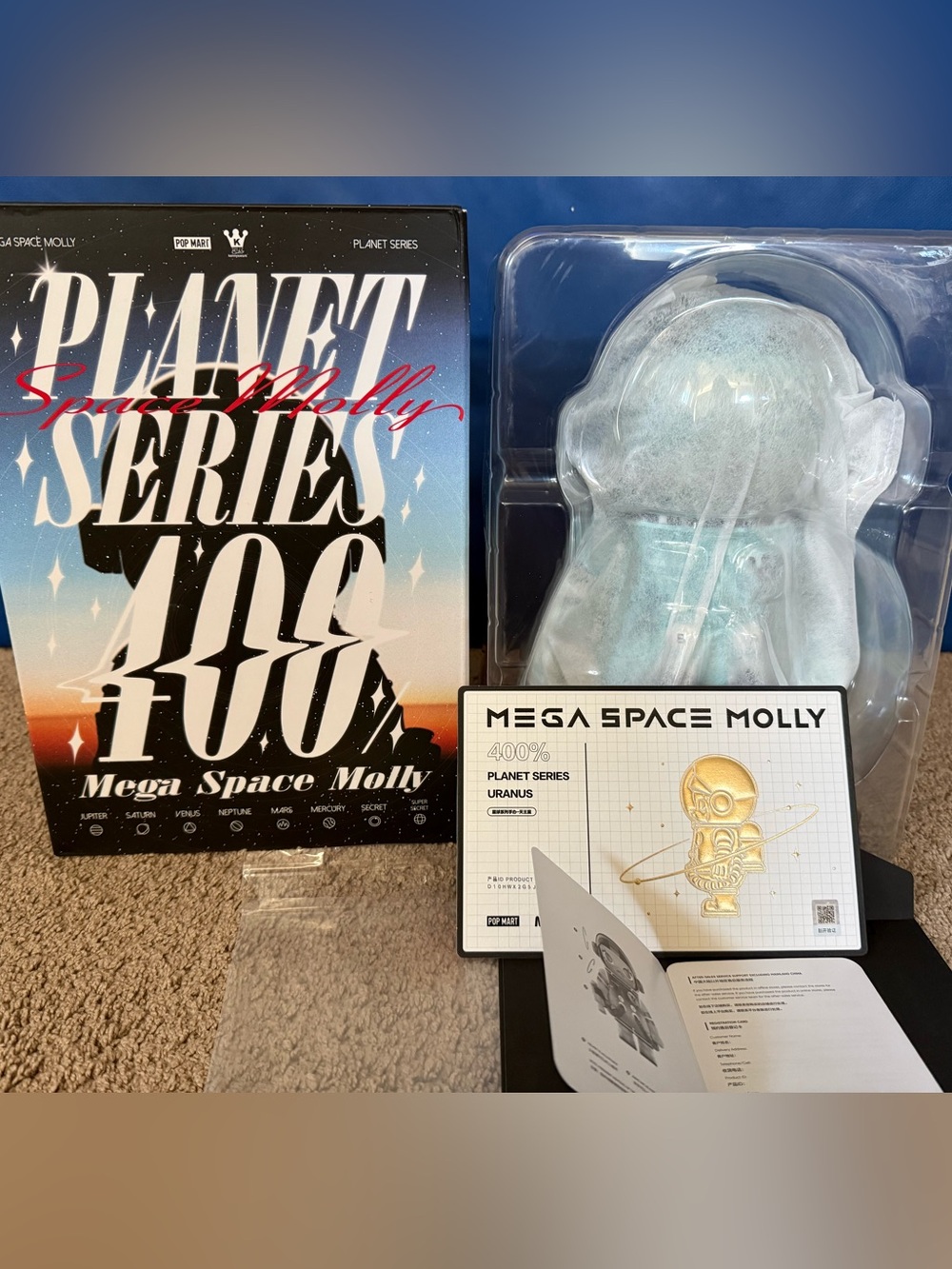 Mega Space Molly Planet Series 400 Vinyl Figure - Pale Aqua